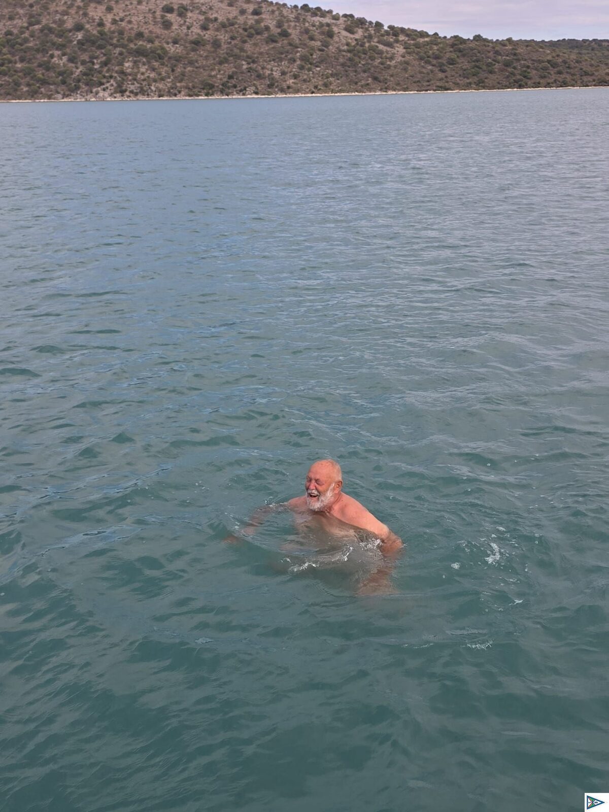 Jonny ist "Baden" gegangen....